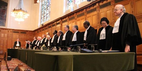 Thẩm quyền xét xử và việc dẫn độ trong Luật hình sư quốc tế